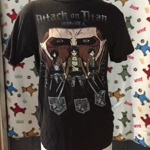 Attack on titan tee